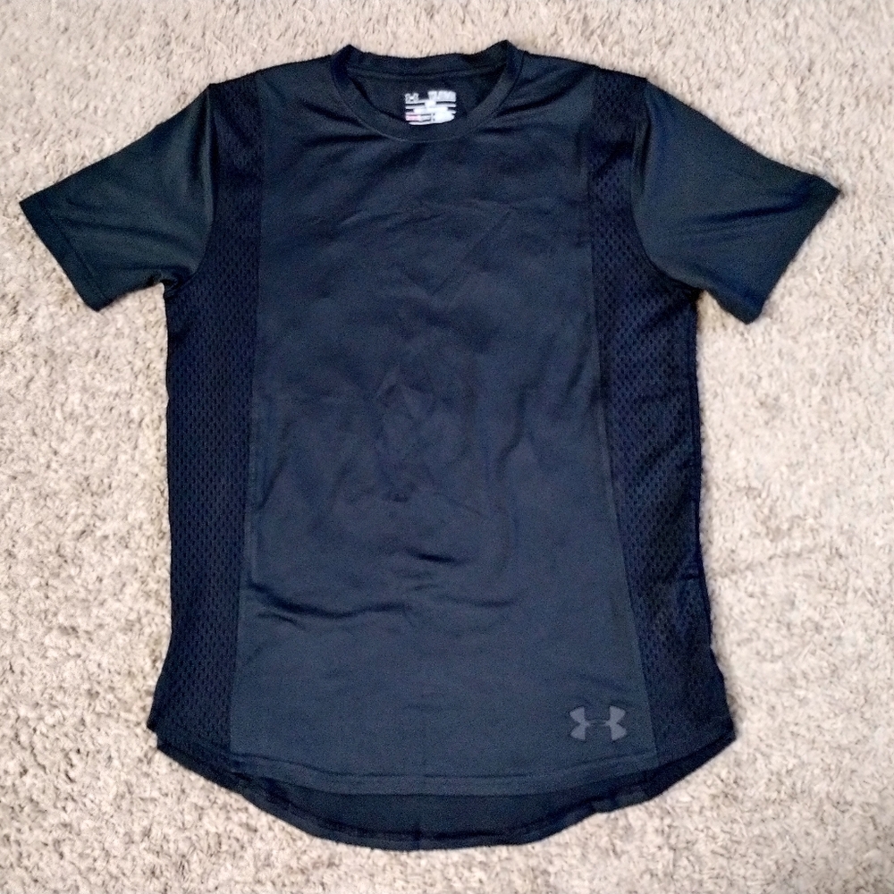 Boy's Under Armour Heatgear Loose Fit Vented Shirt - Youth XL